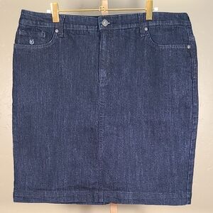 Gloria Vanderbilt Blue  Jean Amanda Skirt Size 16 Embellished  Embroidered